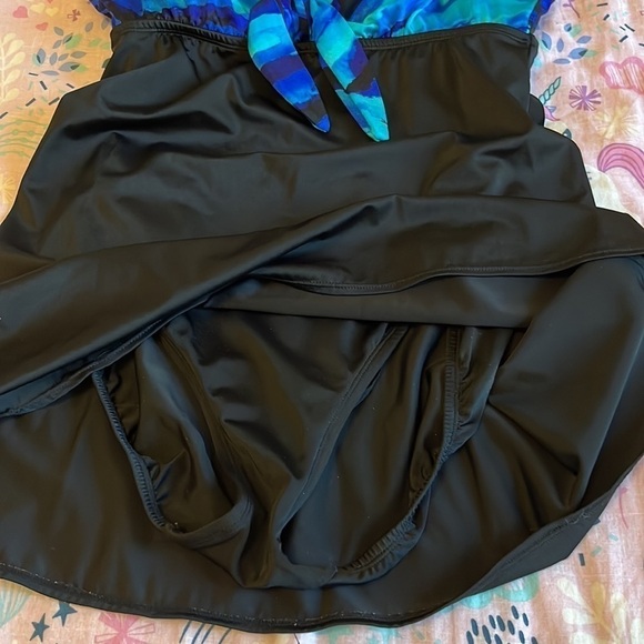 Inches Away for Longitude Swim Graphic Tie Front Swim Dress - Picture 6 of 13